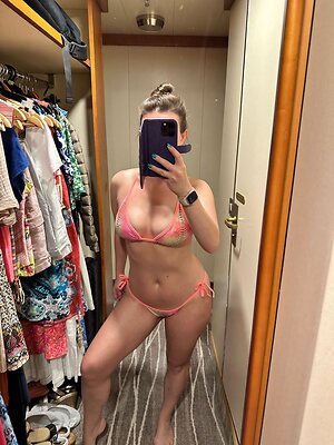 amateurrosa Nude Leaked Photo #7