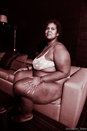 amazon leee Nude Leaked Photo #18