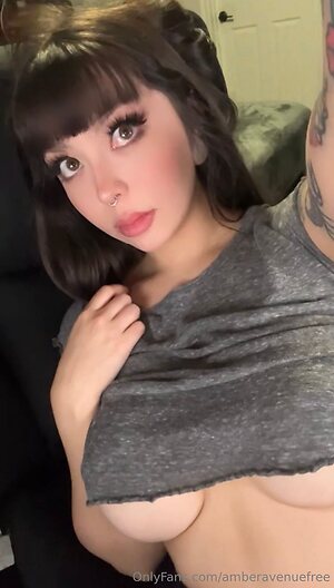 amberavenuefree Nude Leaked Photo #9