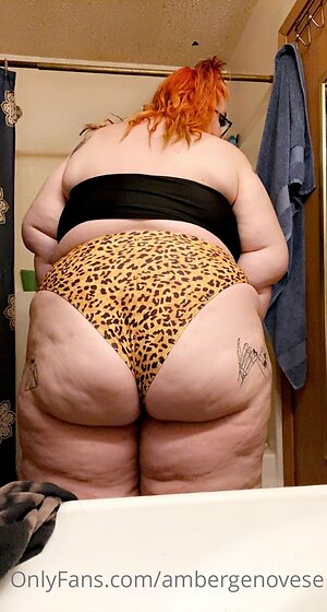 ambergenovese Nude Leaked Photo #18