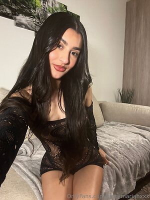 amiramoonxo Nude Leaked Photo #14