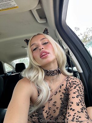amiraxsommers Nude Leaked Photo #11