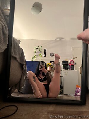 amyelrad Nude Leaked Photo #26