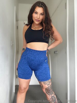 amylu Nude Leaked Photo #25