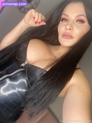 amylu Nude Leaked Photo #52
