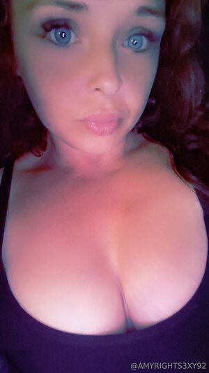 amyrights3xy92 Nude Leaked Photo #26