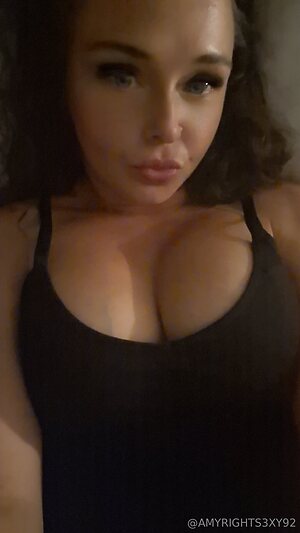 amyrights3xy92 Nude Leaked Photo #31