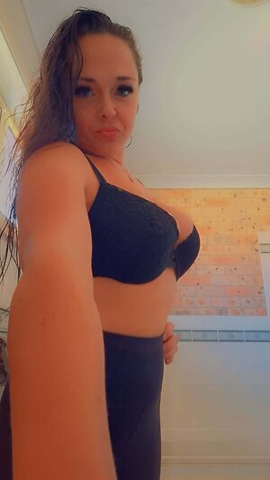 amyrights3xy92 Nude Leaked Photo #32