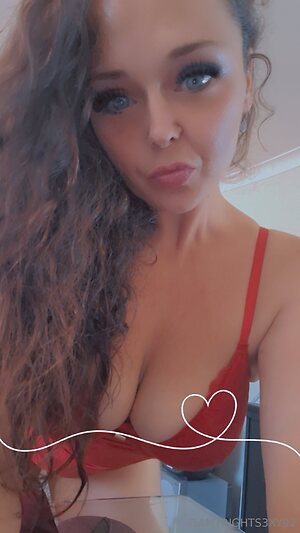amyrights3xy92 Nude Leaked Photo #40
