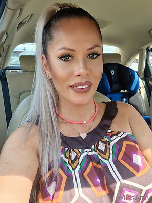 amysuperheroes Nude Leaked Photo #40