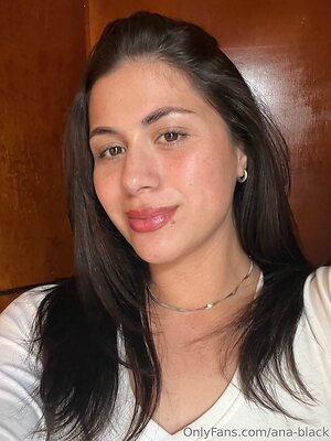 ana-black Nude Leaked Photo #7