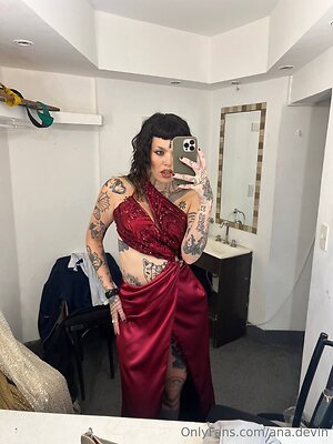 ana devin tv Nude Leaked Photo #48