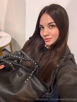 anabellabellaa Nude Leaked Photo #24