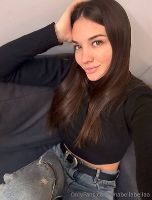 anabellabellaa Nude Leaked Photo #30