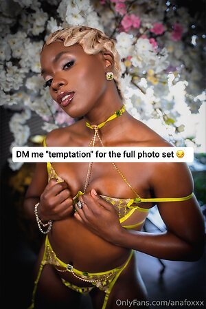 anafoxxx Nude Leaked Photo #60