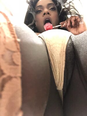 anafoxxx Nude Leaked Photo #84