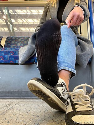 anas socks Nude Leaked Photo #9