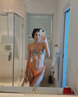 anastasiapetitegirllfree