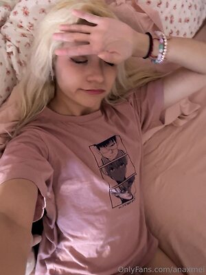 anaxmei Nude Leaked Photo #17