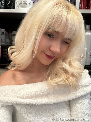 anaxmei Nude Leaked Photo #49