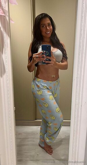 andreablue44 Nude Leaked Photo #5