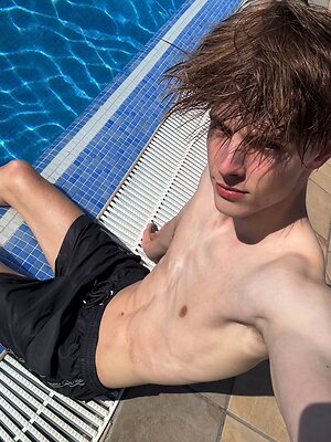 anepicboy Nude Leaked Photo #15