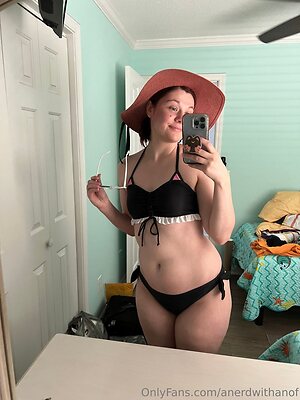 anerdwithanof Nude Leaked Photo #9