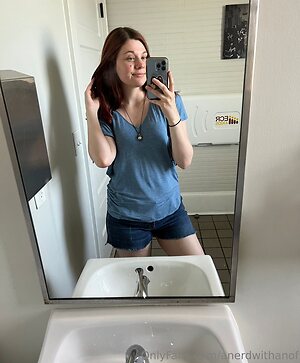 anerdwithanof Nude Leaked Photo #19