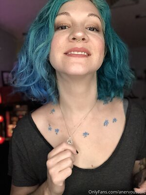 anervoussole Nude Leaked Photo #38