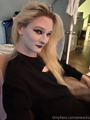 anexcks Nude Leaked Photo #31