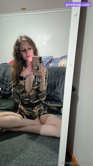 angel1999xxx Nude Leaked Photo #24