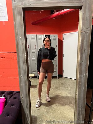 angelcomedy Nude Leaked Photo #10