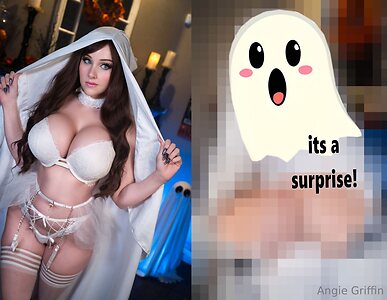 angiegriffin Nude Leaked Photo #38