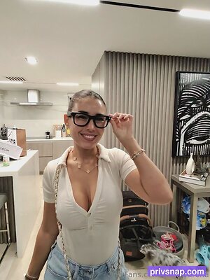 angievarona Nude Leaked Photo #14