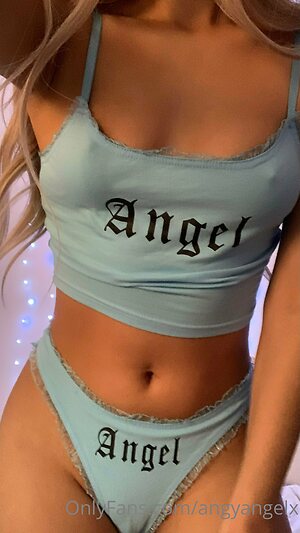angyangelx Nude Leaked Photo #33