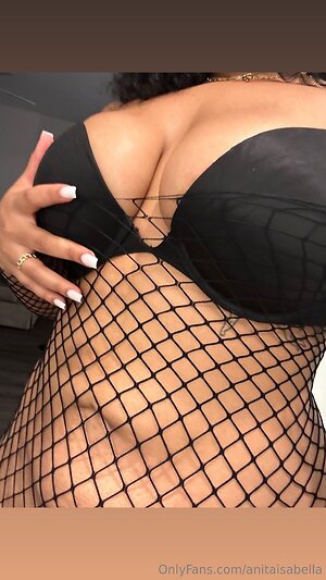 anitaisabella Nude Leaked Photo #16