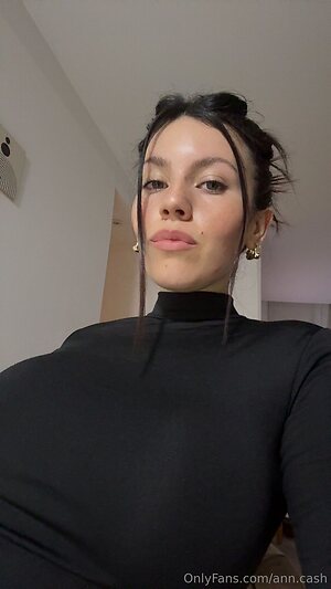 ann cash Nude Leaked Photo #39