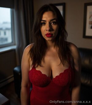 anna x x x Nude Leaked Photo #11