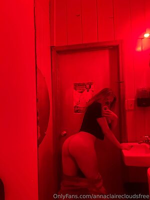 annaclairecloudsfree Nude Leaked Photo #50