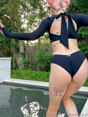 annalee free Nude Leaked Photo #5