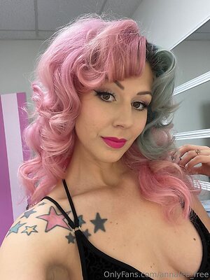annalee free Nude Leaked Photo #11