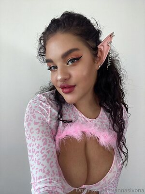 annasivona Nude Leaked Photo #8