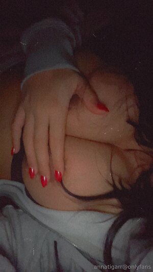 annatigarr Nude Leaked Photo #13