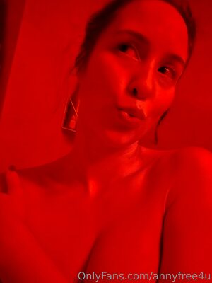 annyfree4u Nude Leaked Photo #28