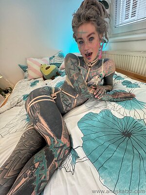 anuskatzz Nude Leaked Photo #3