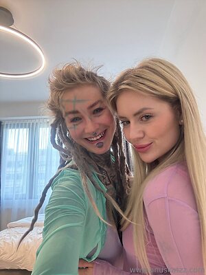 anuskatzz Nude Leaked Photo #7