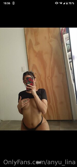 anyu lina Nude Leaked Photo #38