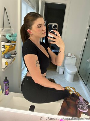 aquajuniperfree Nude Leaked Photo #6