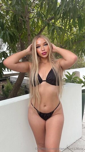arianahunt126vip Nude Leaked Photo #74