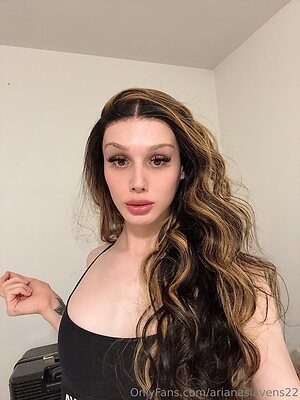 arianaslavens22 Nude Leaked Photo #10